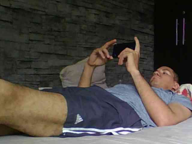 Sexylatin64