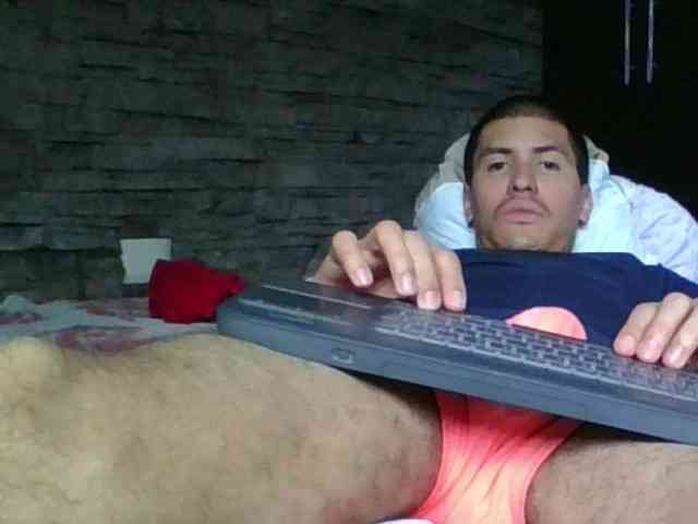 Sexylatin64