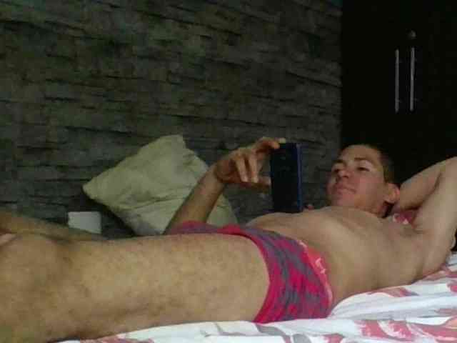 Sexylatin64