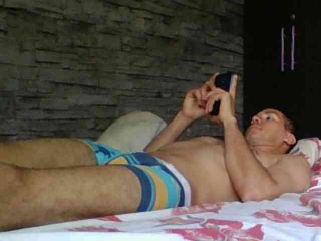 Sexylatin64