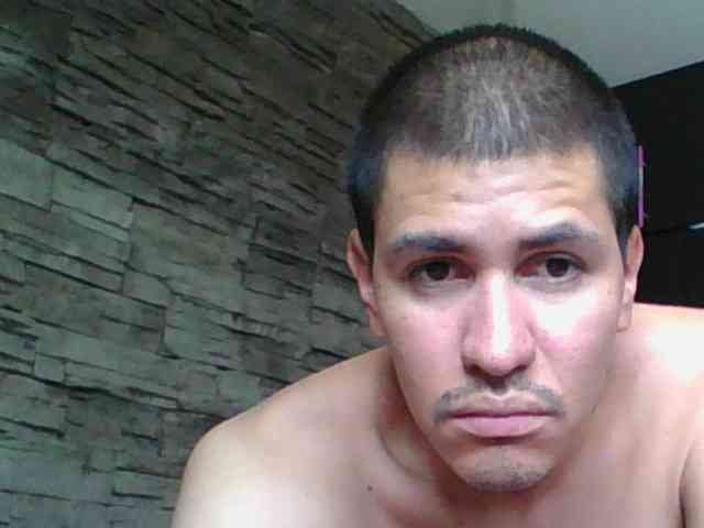 Sexylatin64