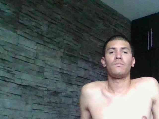 Sexylatin64