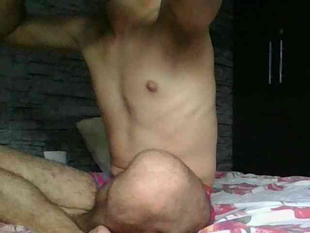 Sexylatin64
