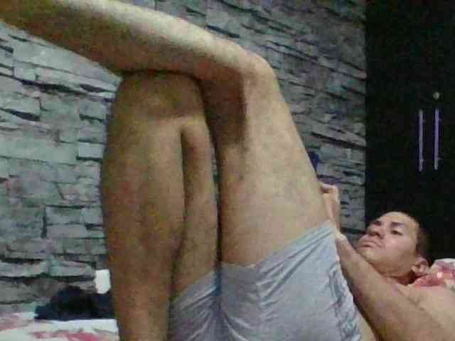 Sexylatin64