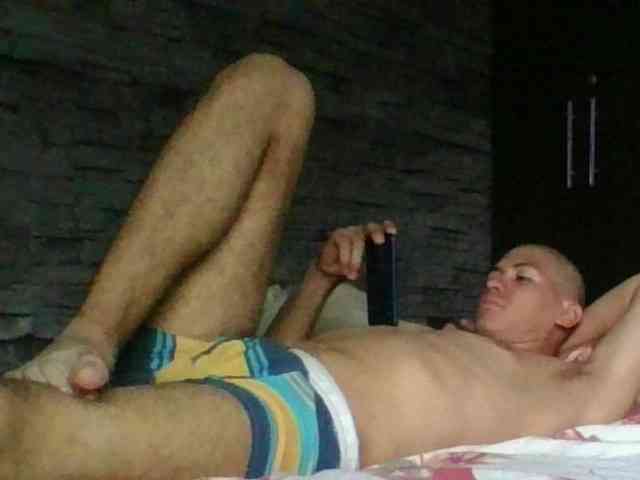 Sexylatin64
