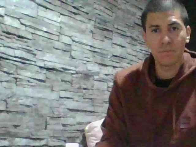 Sexylatin64