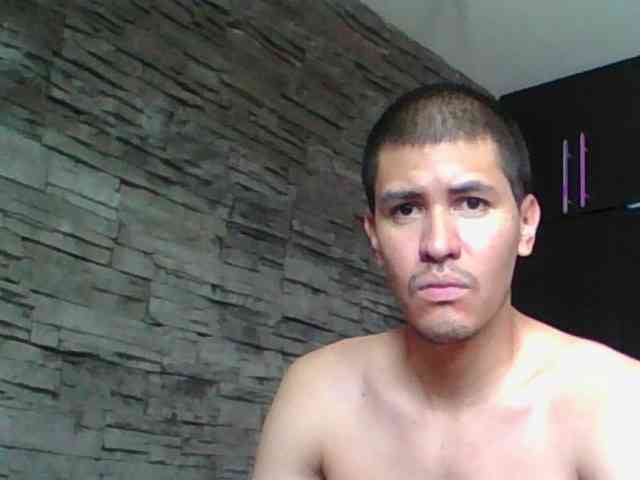 Sexylatin64