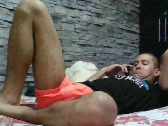 Sexylatin64