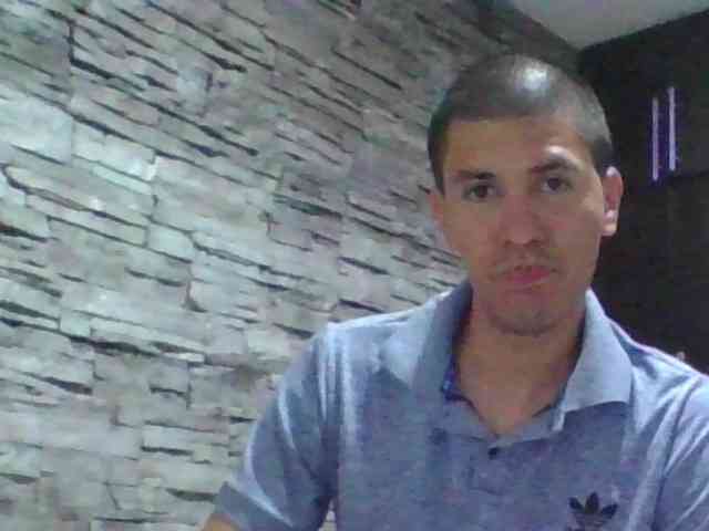 Sexylatin64