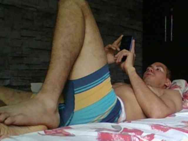 Sexylatin64