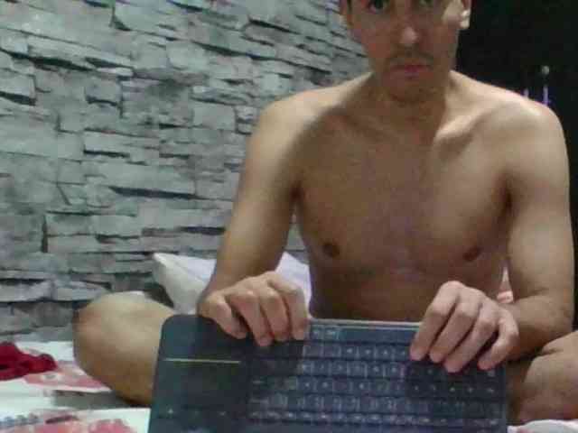 Sexylatin64