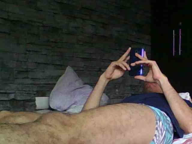 Sexylatin64