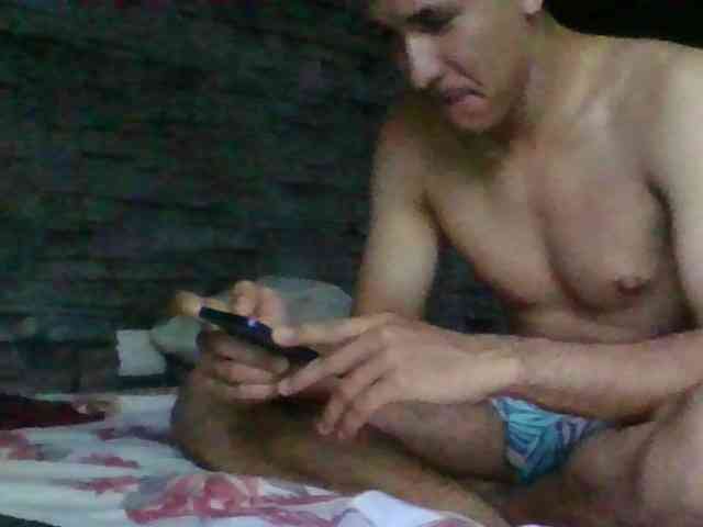 Sexylatin64