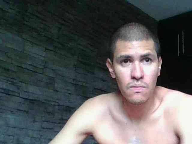 Sexylatin64