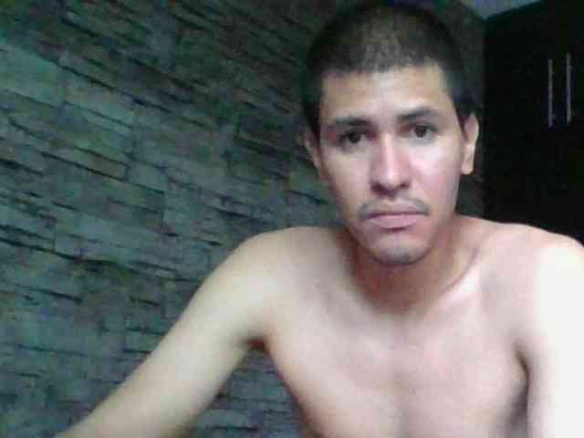 Sexylatin64