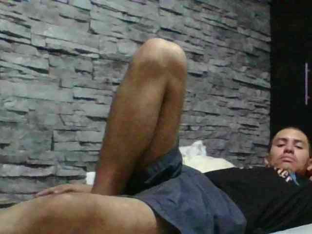 Sexylatin64