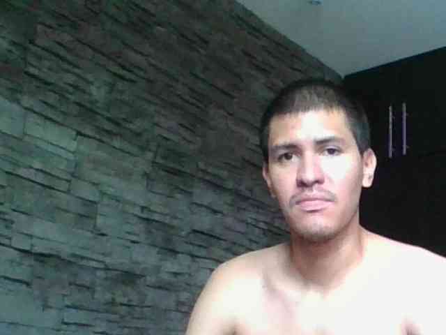 Sexylatin64