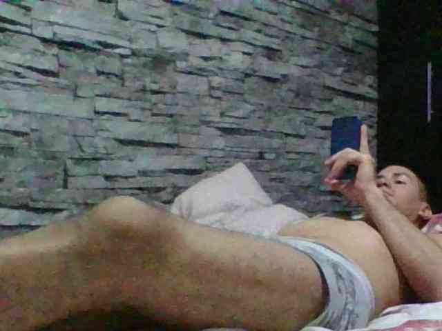 Sexylatin64