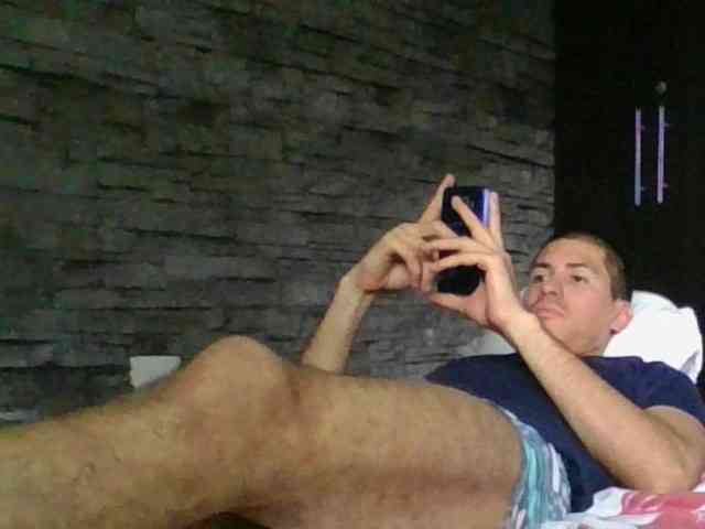 Sexylatin64