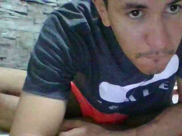 Sexylatin64