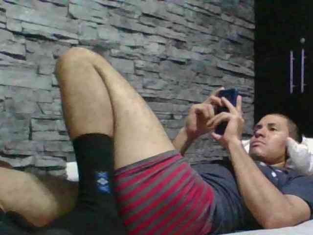 Sexylatin64