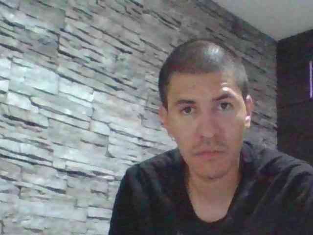 Sexylatin64