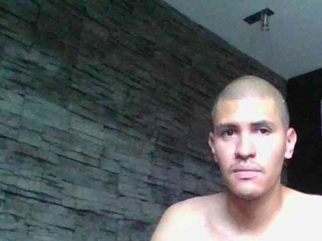 Sexylatin64