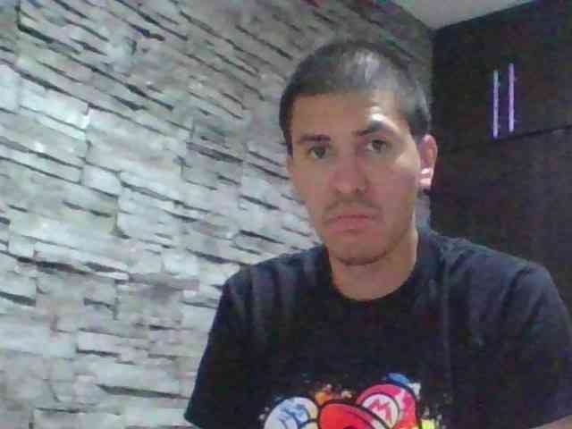 Sexylatin64