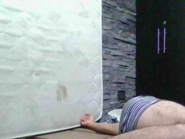 Sexylatin64