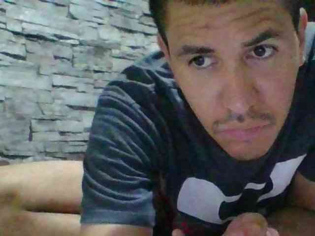 Sexylatin64
