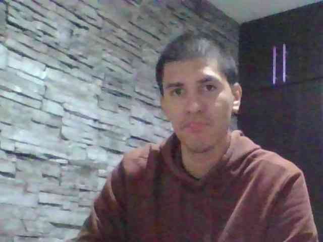 Sexylatin64