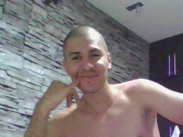Sexylatin64