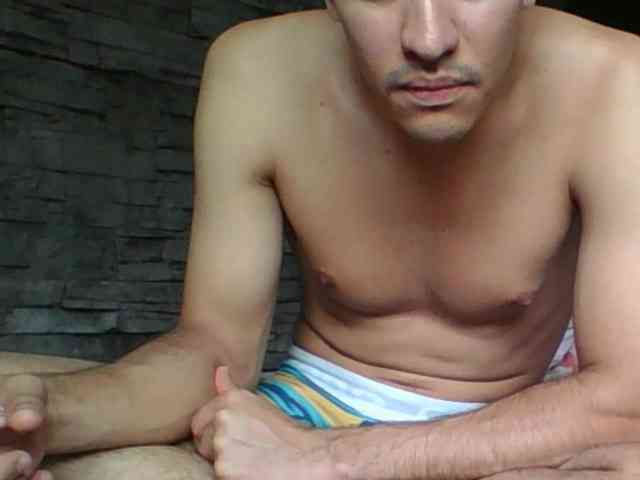 Sexylatin64
