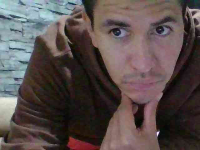 Sexylatin64