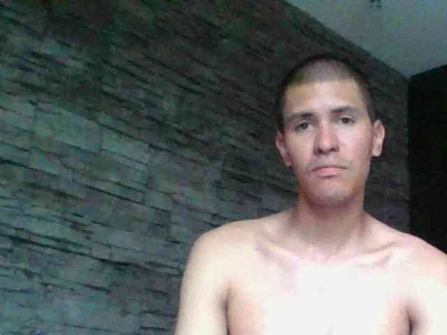 Sexylatin64
