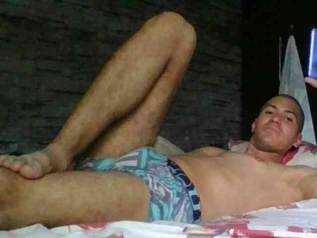 Sexylatin64