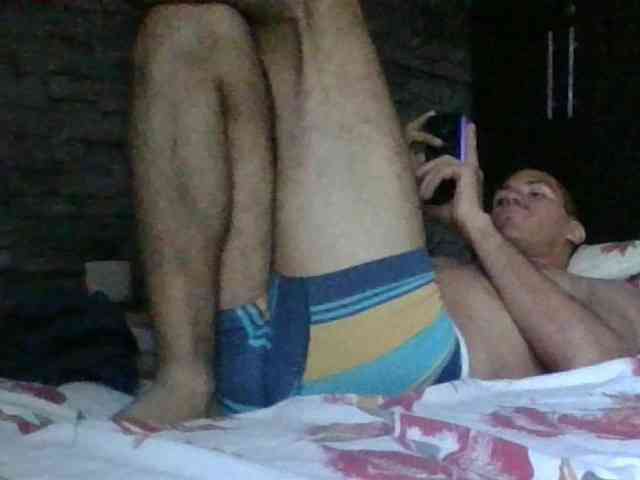 Sexylatin64