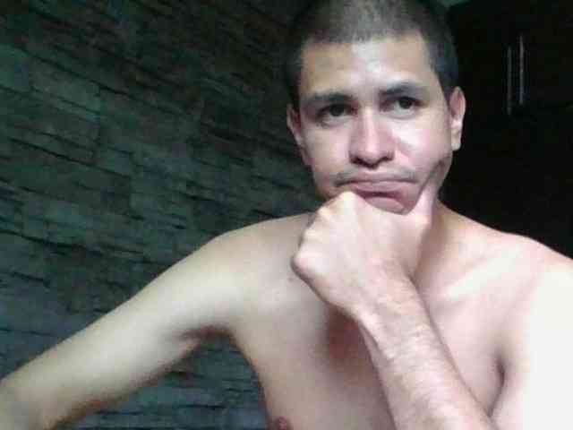 Sexylatin64