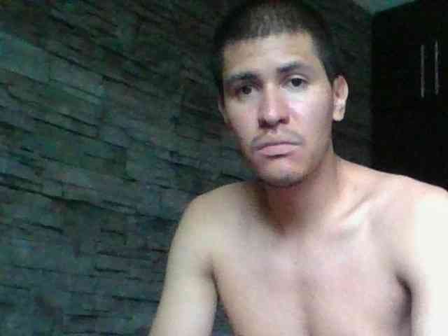 Sexylatin64