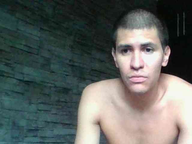Sexylatin64