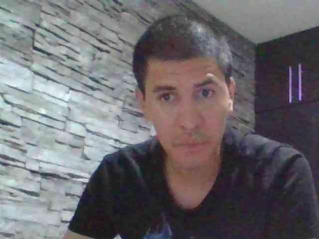 Sexylatin64