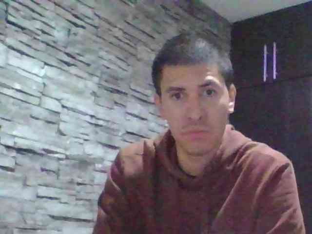 Sexylatin64