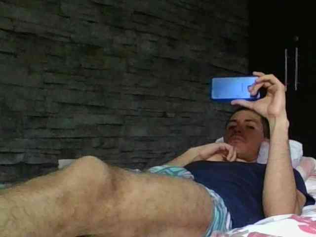 Sexylatin64