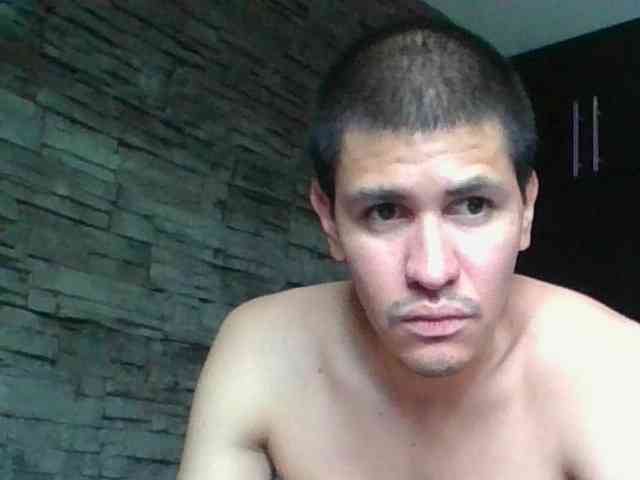 Sexylatin64