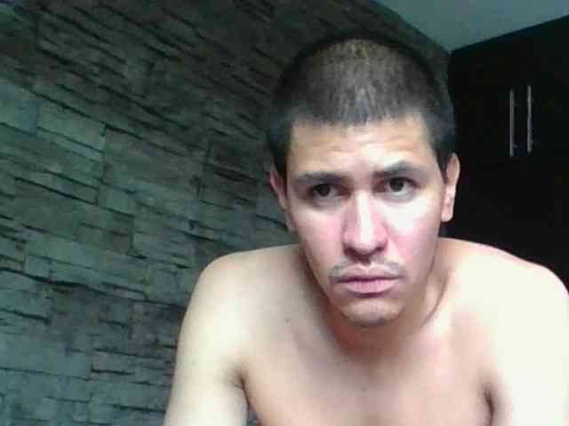 Sexylatin64