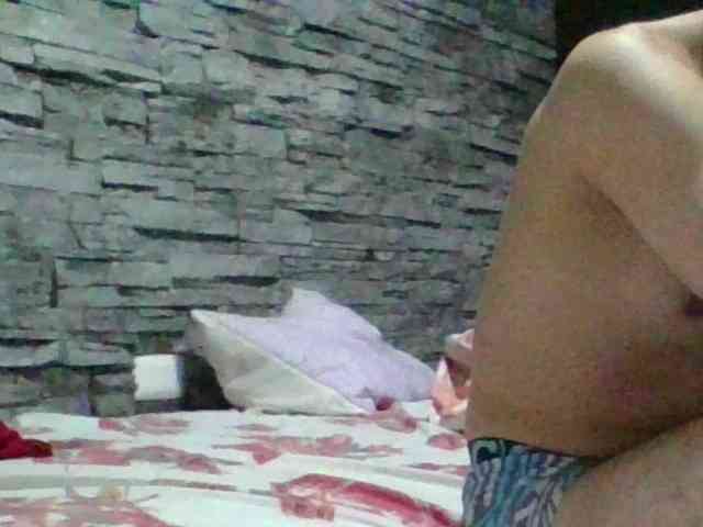 Sexylatin64