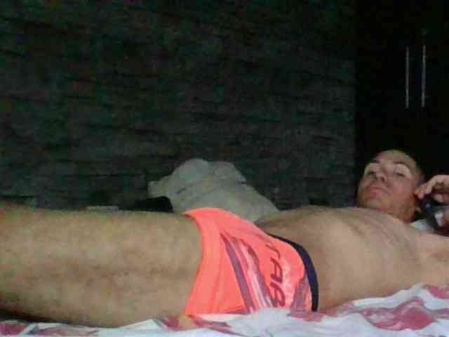 Sexylatin64