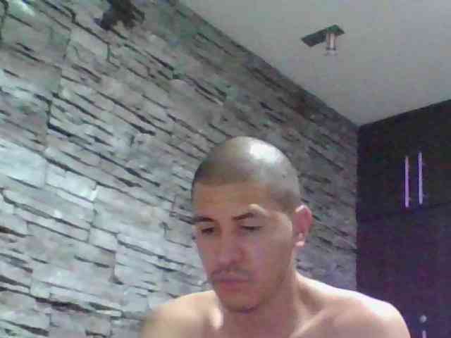 Sexylatin64