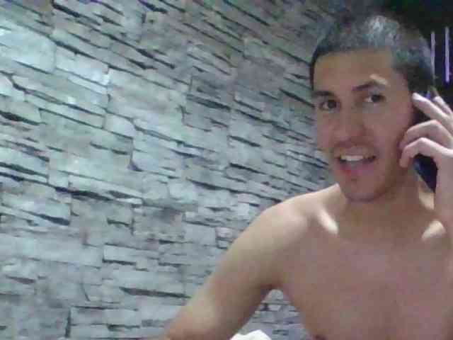 Sexylatin64