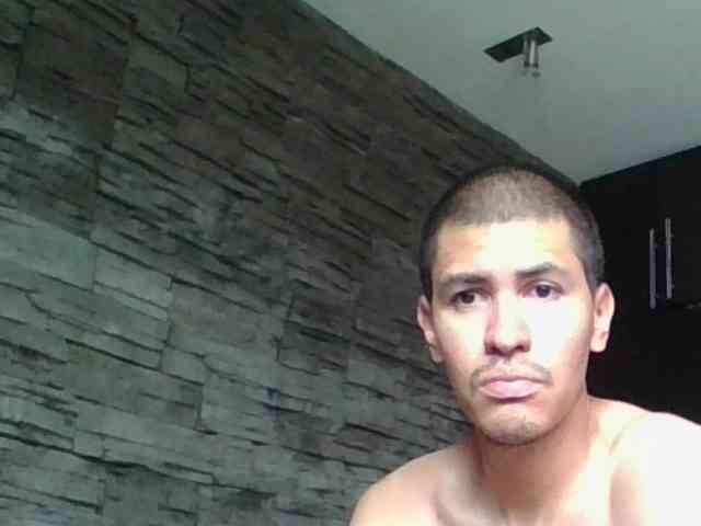 Sexylatin64